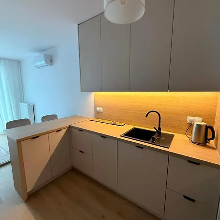 4 Os Ul Ciesielskiego Apartmán